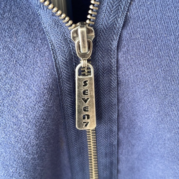 Seven7 | XXL Hoodie - Picture 5 of 7